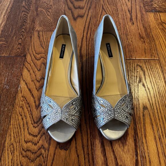 ALEX MARIE Symone Women's Shoes 8.5 Silver Gray Ceylon Embellished Pumps Fromal - Picture 3 of 16
